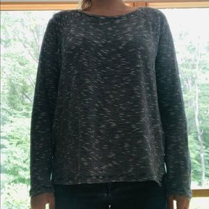 navy GAP long sleeve